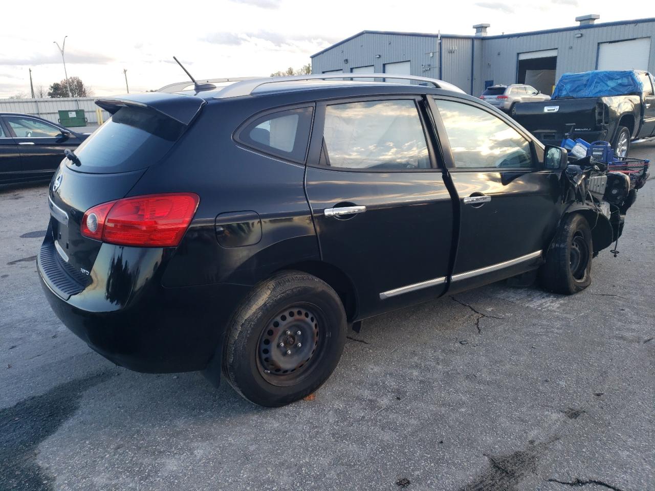 Изображение 3 2015 NISSAN ROGUE SELECT S 2015 с VIN JN8AS5MV8FW260870