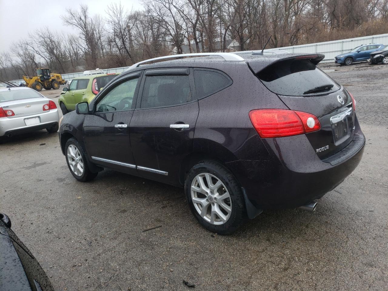 Image 2 of 2012 NISSAN ROGUE S 2012 with VIN JN8AS5MV0CW363955