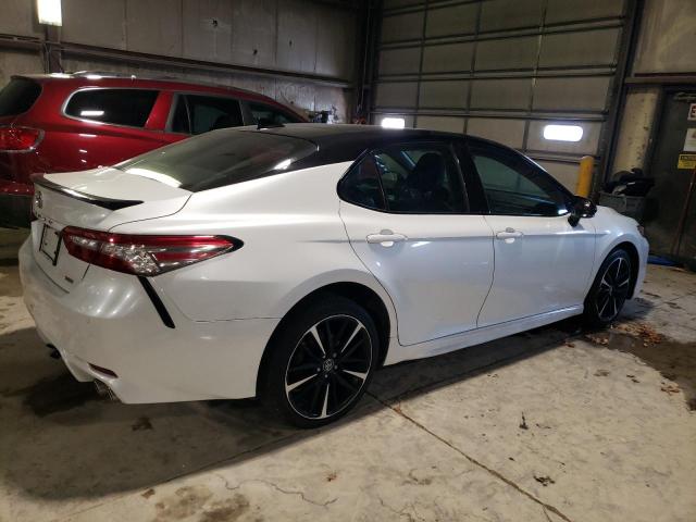Obraz 3 z 2018 TOYOTA CAMRY XSE 2018 z VIN 4T1B61HK1JU093099