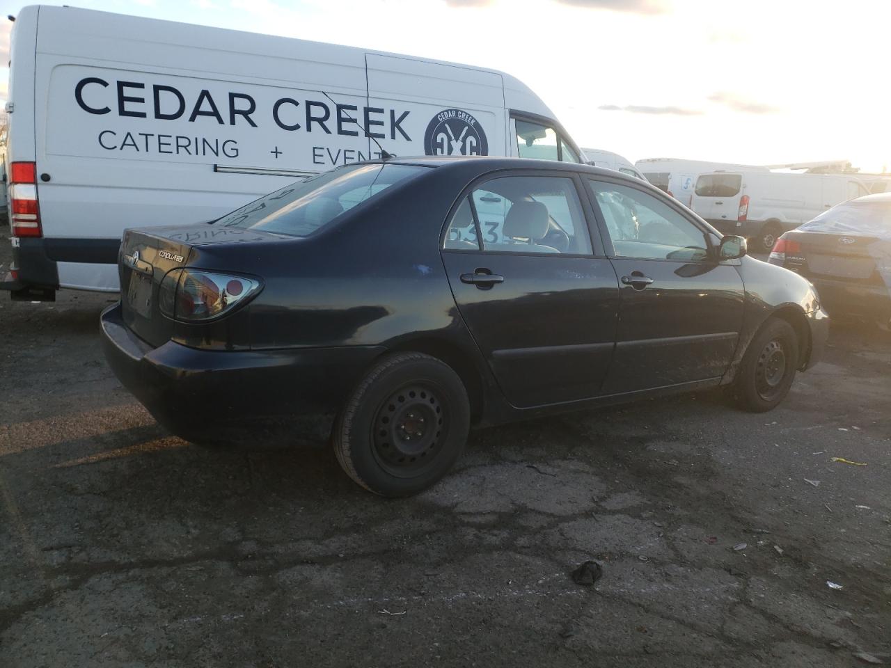 Image 3 of 2005 TOYOTA COROLLA CE 2005 with VIN 2T1BR32E35C360918