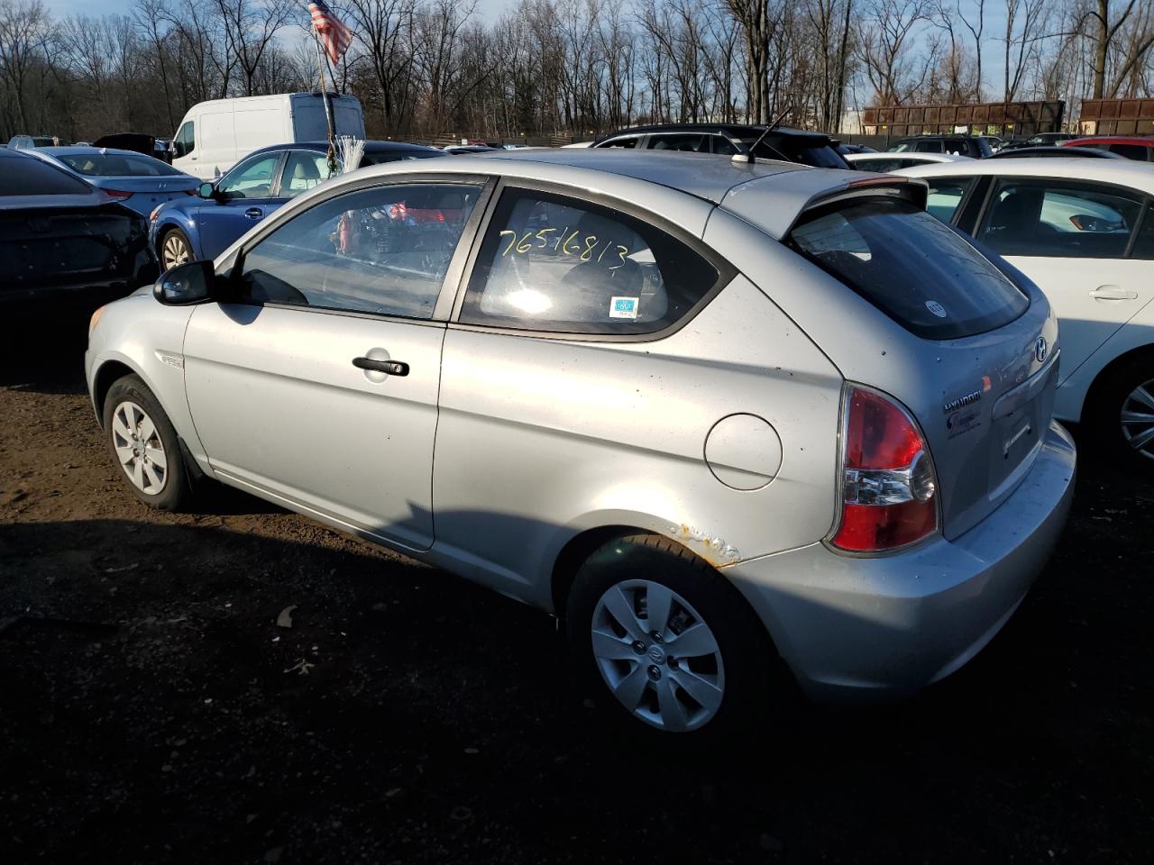 Image 2 of 2008 HYUNDAI ACCENT GS 2008 with VIN KMHCM36C08U074913