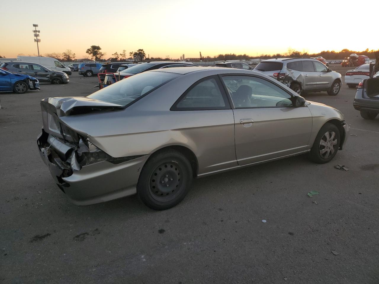 Image 3 of 2004 HONDA CIVIC LX 2004 with VIN 1HGEM22594L042722
