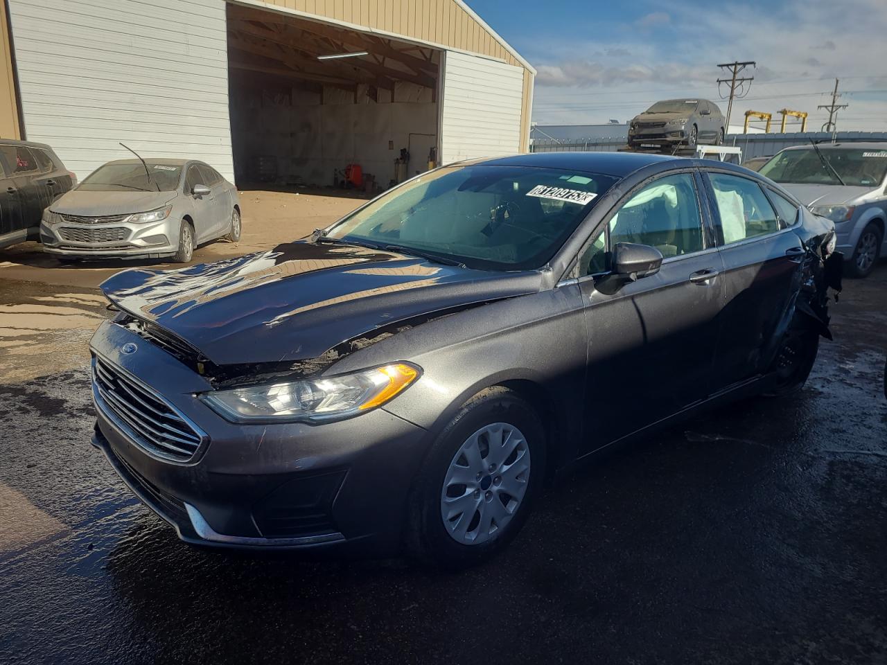Изображение 1 2019 FORD FUSION S 2019 с VIN 3FA6P0G79KR170973