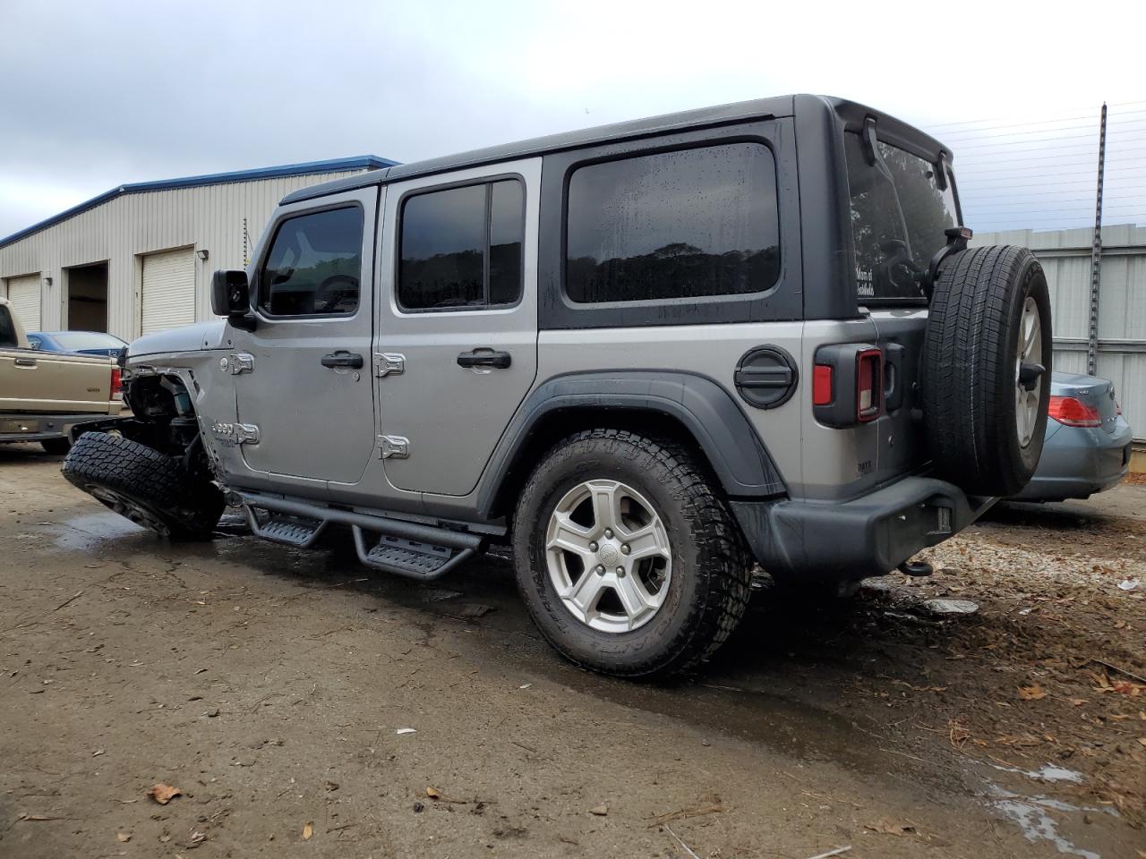Obraz 2 z 2020 JEEP WRANGLER UNLIMITED SPORT 2020 z VIN 1C4HJXDN2LW214696