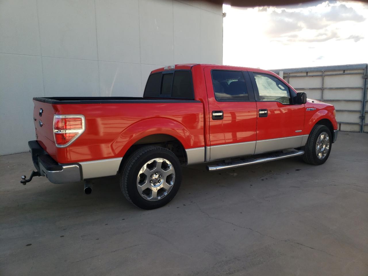 Image 3 of 2012 FORD F150 SUPERCREW 2012 with VIN 1FTFW1CT1CFC76483