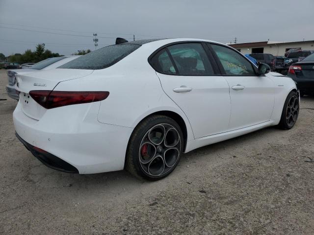 Obraz 3 z 2022 ALFA ROMEO GIULIA SUPER 2022 z VIN ZARFANBN9N7666338