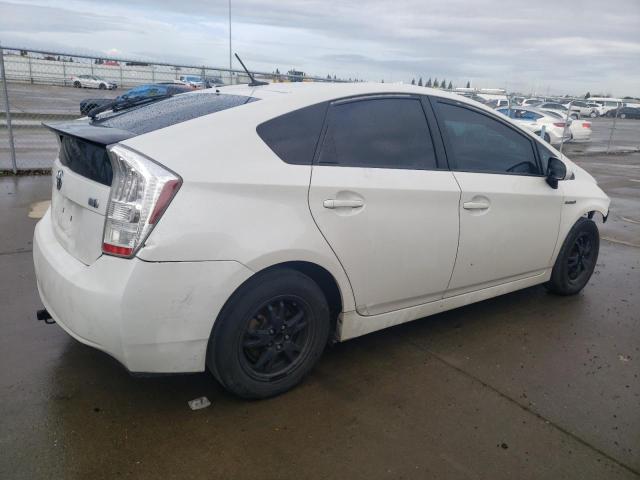Image 3 of 2011 TOYOTA PRIUS  2011 with VIN JTDKN3DU5B5328061
