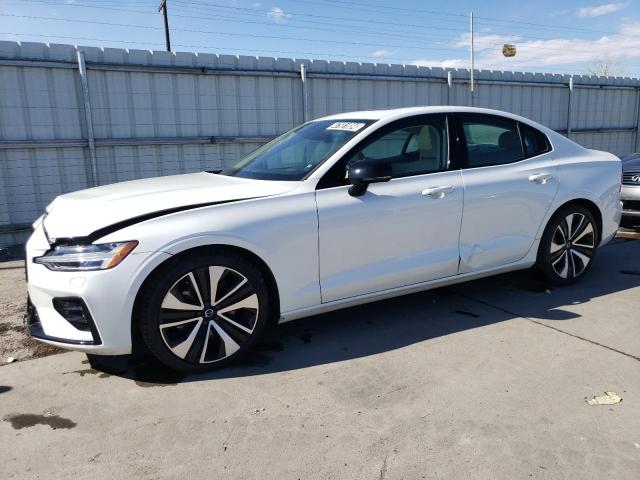Изображение 2022 VOLVO S60 B5 MOMENTUM 2022