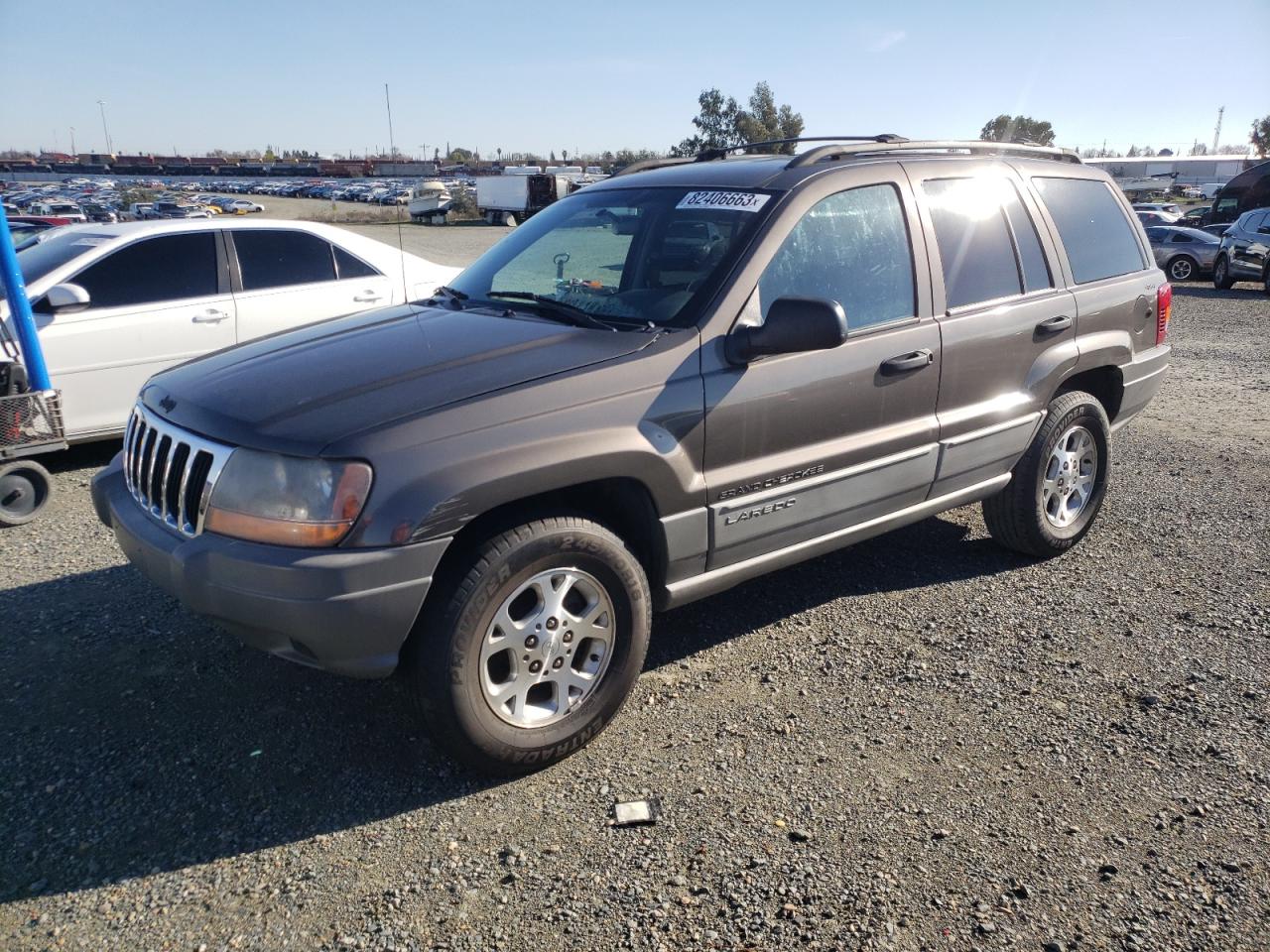 Obraz 1 z 1999 JEEP GRAND CHEROKEE LAREDO 1999 z VIN 1J4GW58SXXC656032