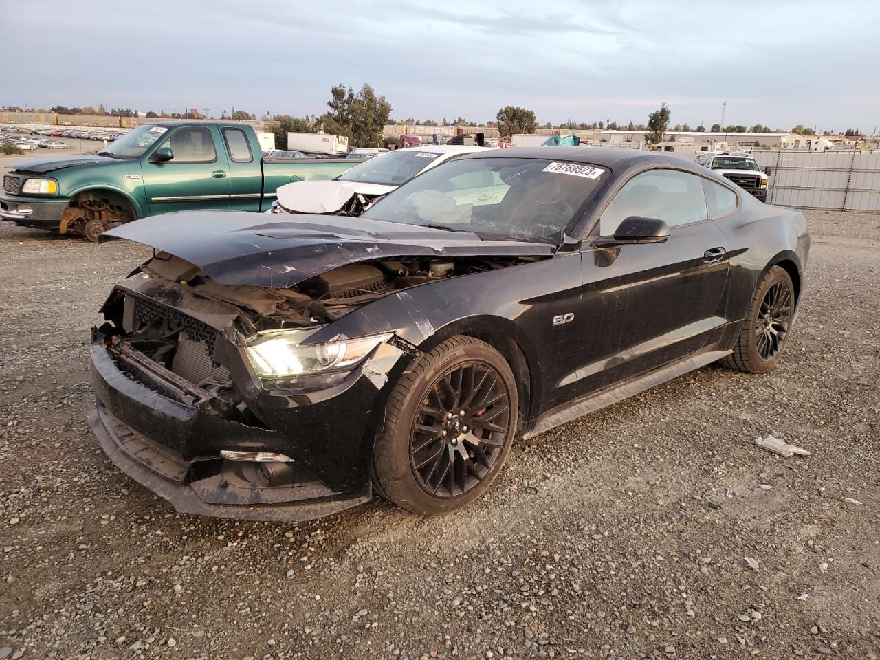 2017 FORD MUSTANG GT 2017 image