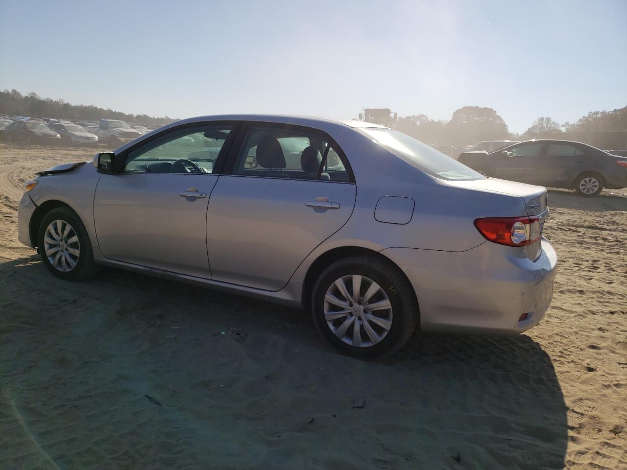 Obraz 2 z 2013 TOYOTA COROLLA BASE 2013 z VIN 2T1BU4EEXDC038243