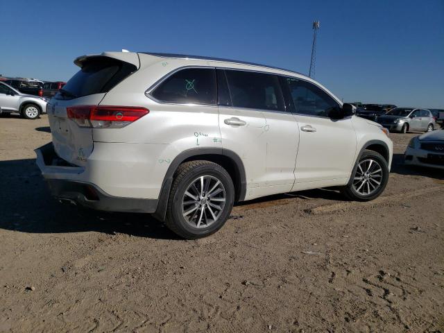 Image 3 of 2018 TOYOTA HIGHLANDER SE 2018 with VIN 5TDJZRFH9JS533832