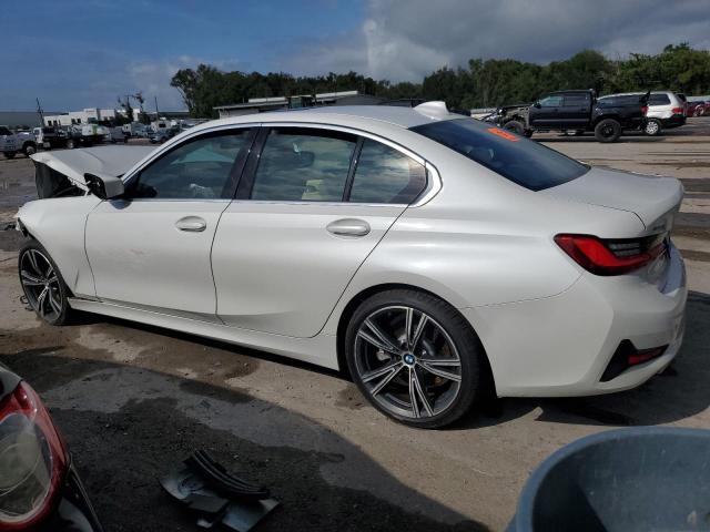 Obraz 2 z 2020 BMW 330I  2020 z VIN 3MW5R1J06L8B26483