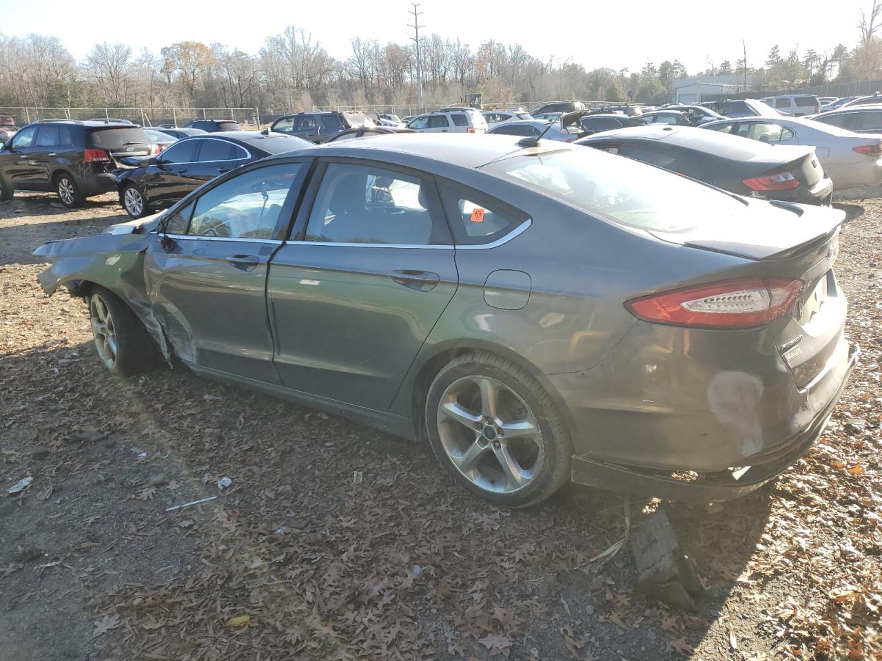 Image 2 of 2014 FORD FUSION SE 2014 with VIN 3FA6P0H7XER252665