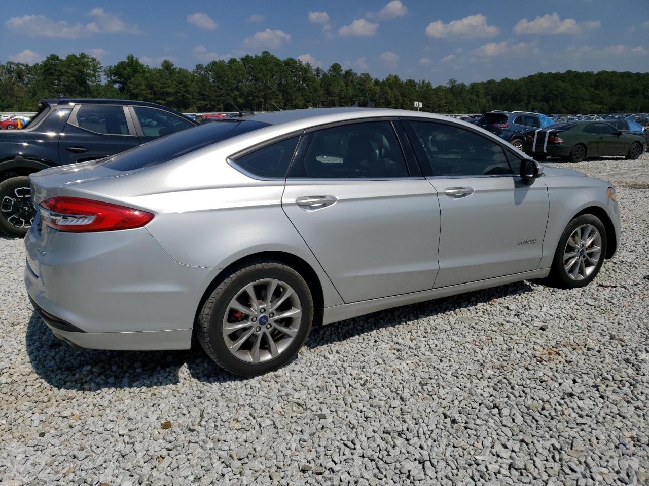 Obraz 3 z 2017 FORD FUSION S HYBRID 2017 z VIN 3FA6P0UU9HR268856