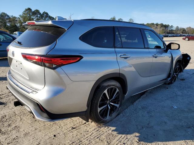 Изображение 3 2022 TOYOTA HIGHLANDER XSE 2022 с VIN 5TDLZRBH9NS184689