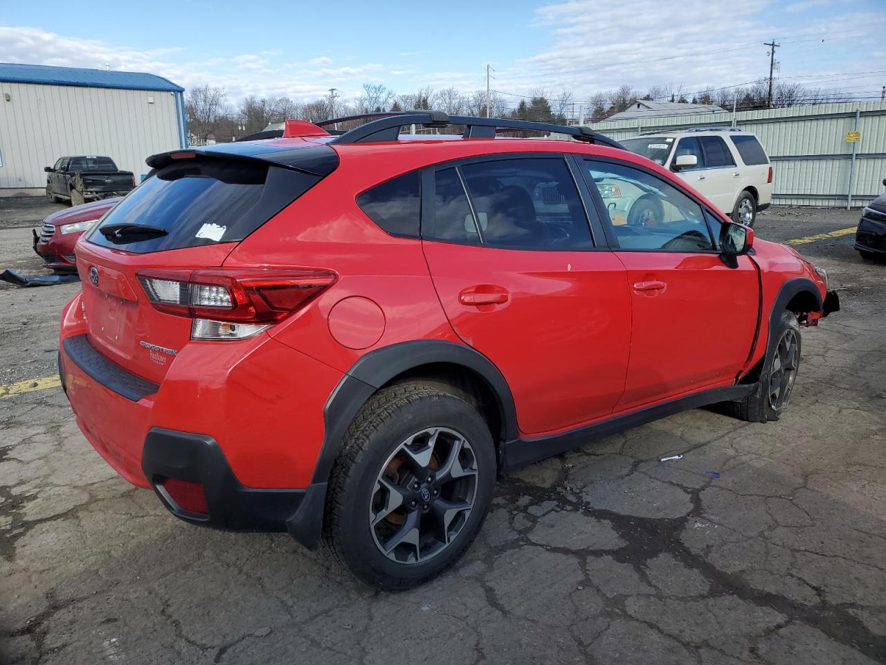 Image 3 of 2020 SUBARU CROSSTREK PREMIUM 2020 with VIN JF2GTAPCXL8262000