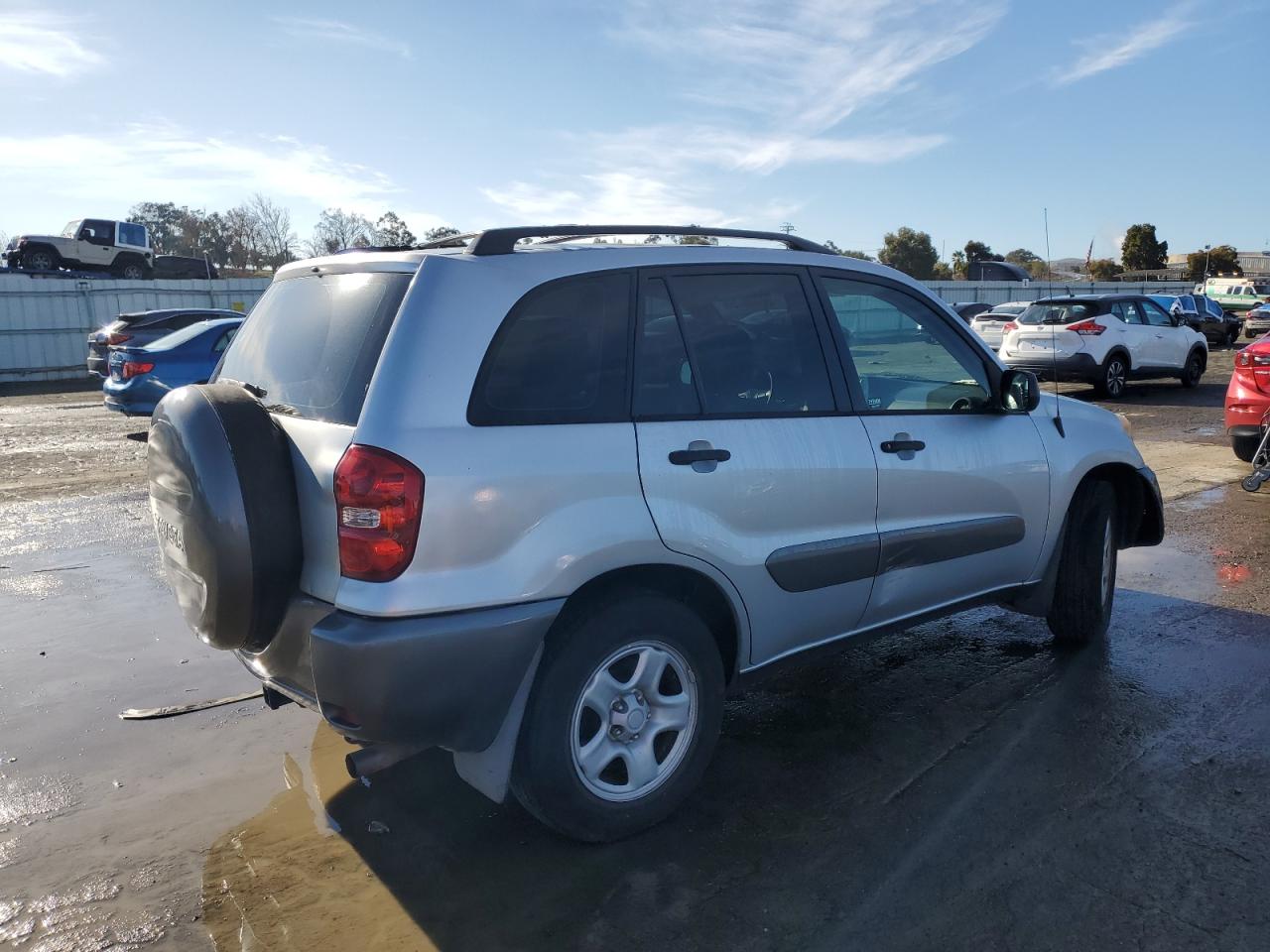 Изображение 3 2004 TOYOTA RAV4  2004 с VIN JTEGD20V040046309