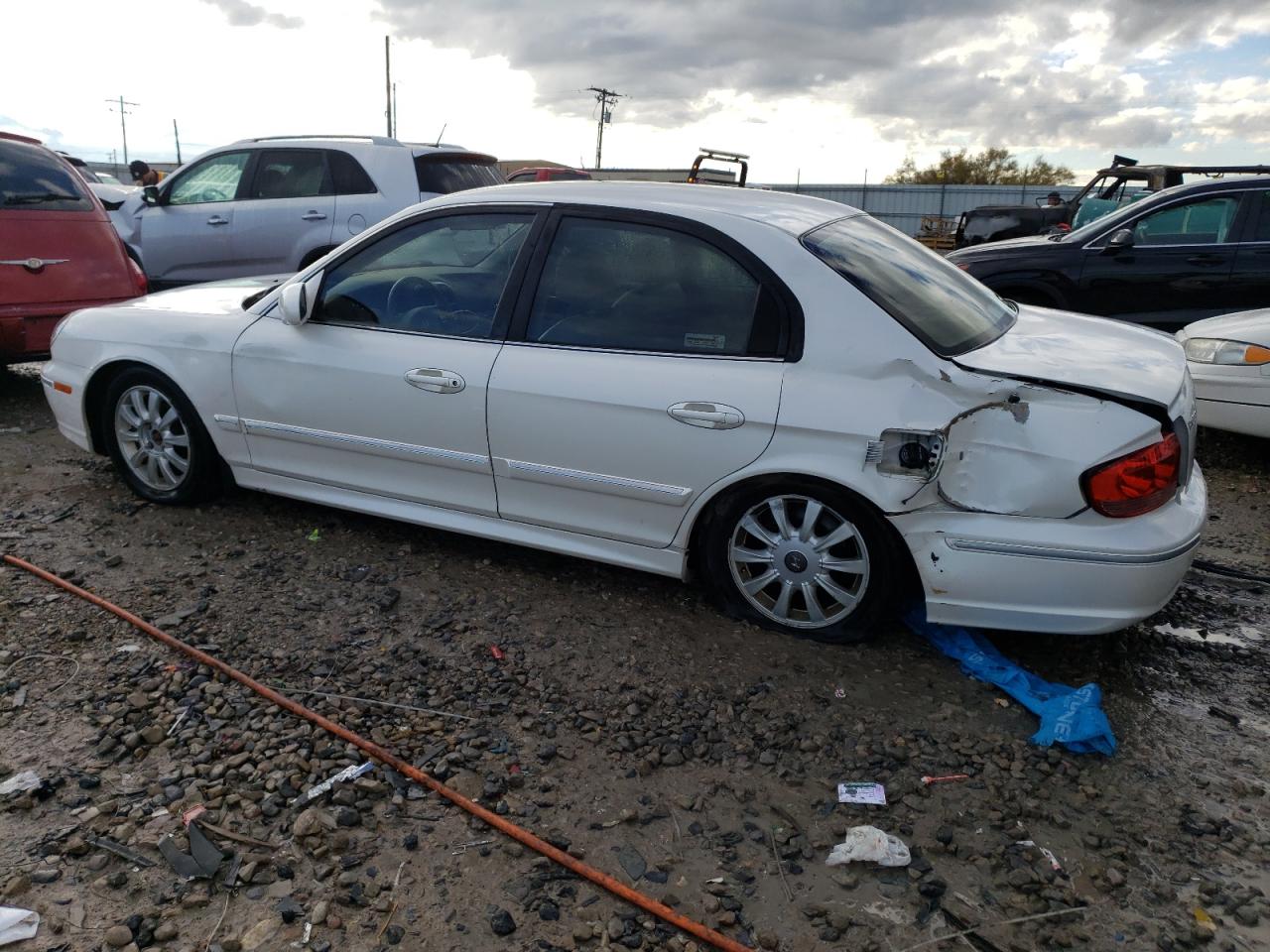 Obraz 2 z 2004 HYUNDAI SONATA GLS 2004 z VIN KMHWF35H64A960167