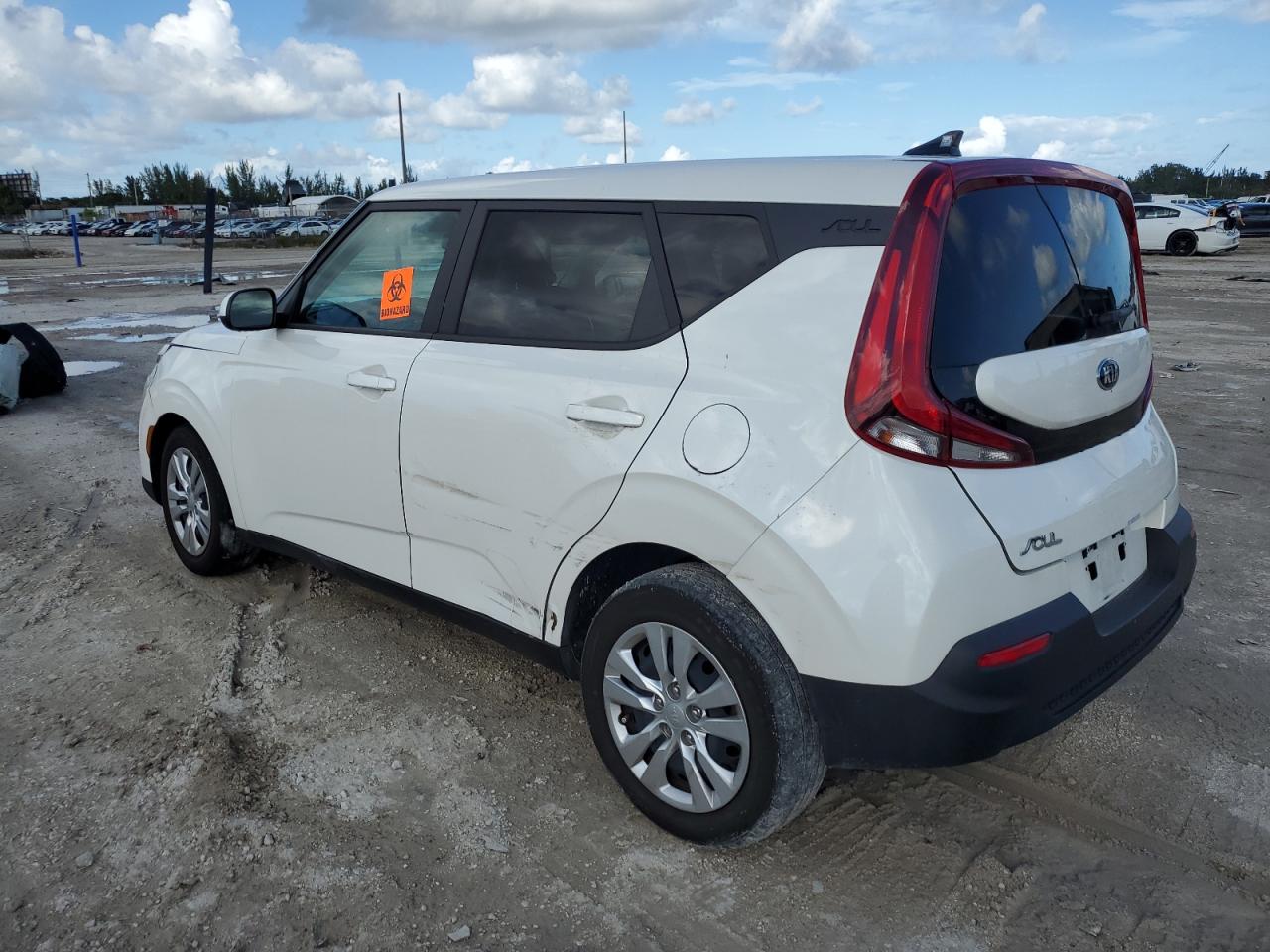 Image 2 of 2021 KIA SOUL LX 2021 with VIN KNDJ23AU3M7777190