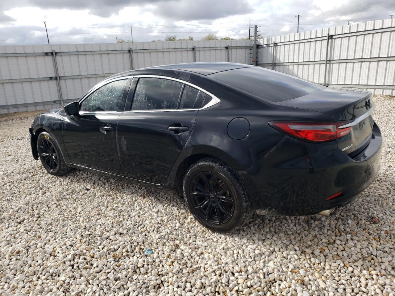Obraz 2 z 2018 MAZDA 6 SPORT 2018 z VIN JM1GL1UMXJ1321645