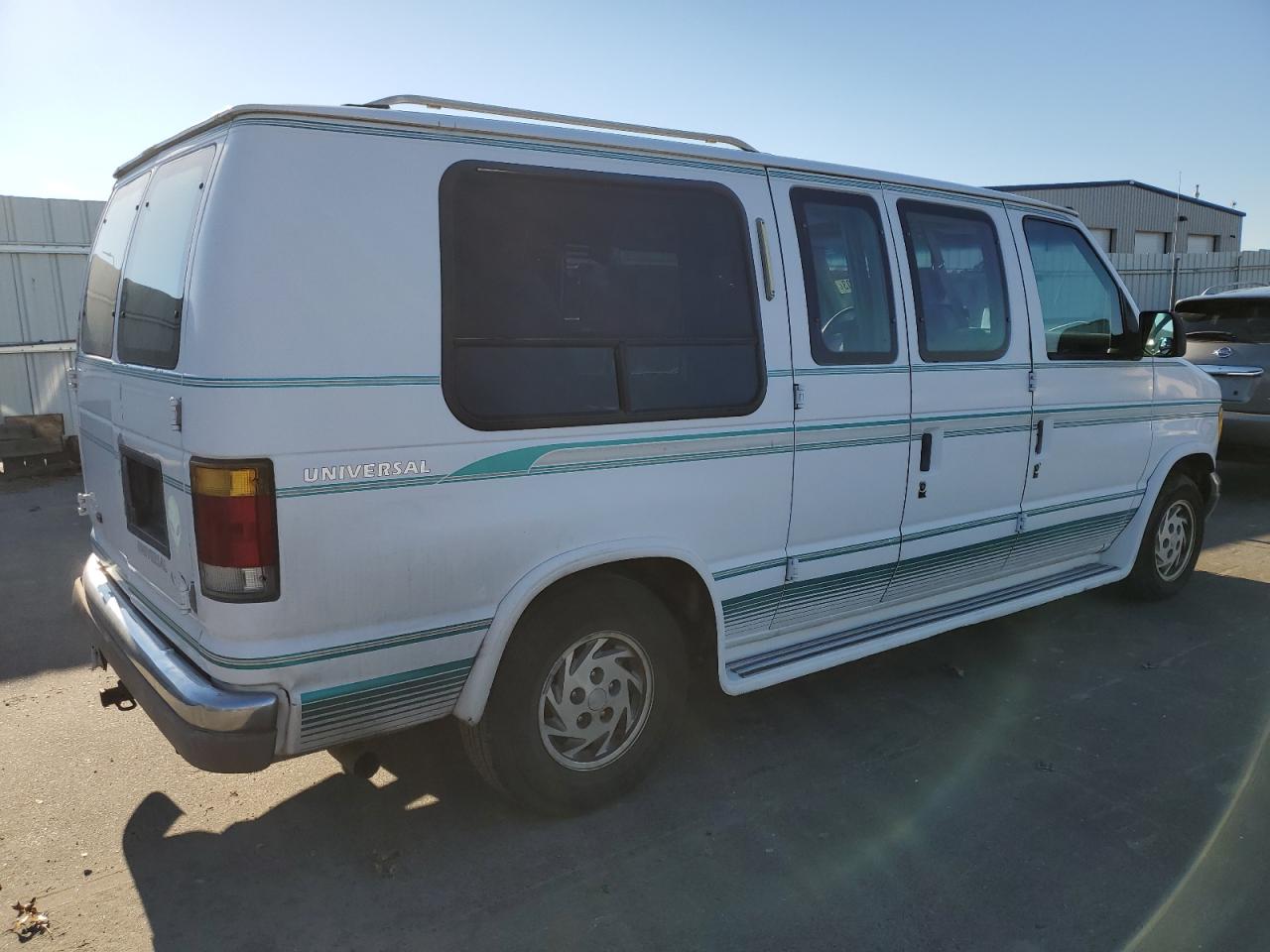 Изображение 3 1994 FORD ECONOLINE E150 VAN 1994 с VIN 1FDEE14HXRHA09960