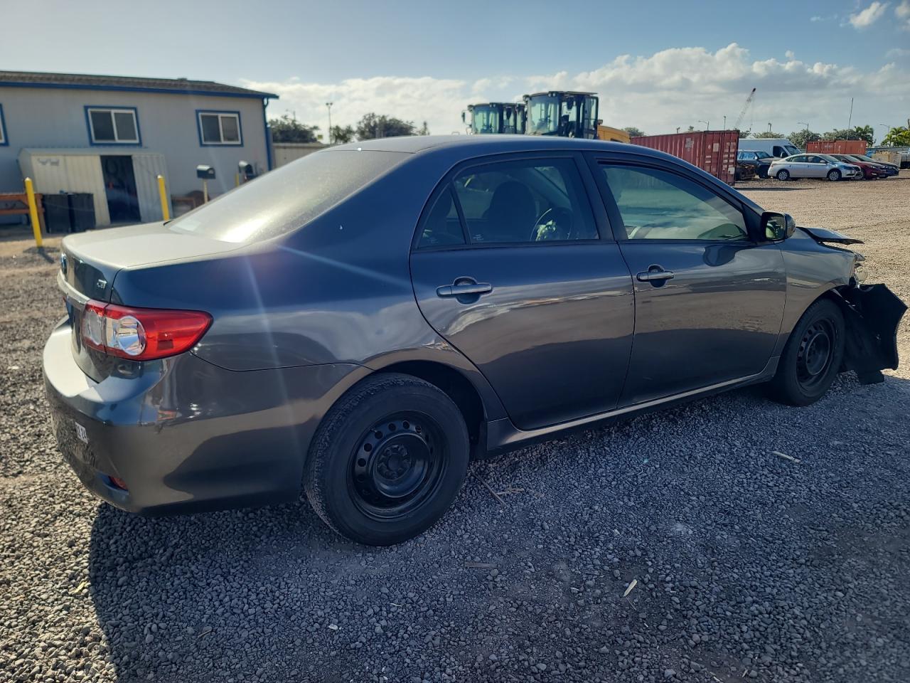 Obraz 3 z 2011 TOYOTA COROLLA BASE 2011 z VIN 2T1BU4EE5BC657183
