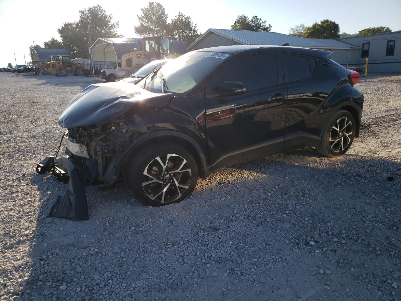 Image 1 of 2018 TOYOTA C-HR XLE 2018 with VIN NMTKHMBX3JR036376