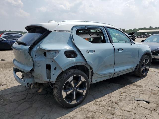 Изображение 3 2019 VOLVO XC40 T4 MOMENTUM 2019 с VIN YV4AC2HKXK2137559