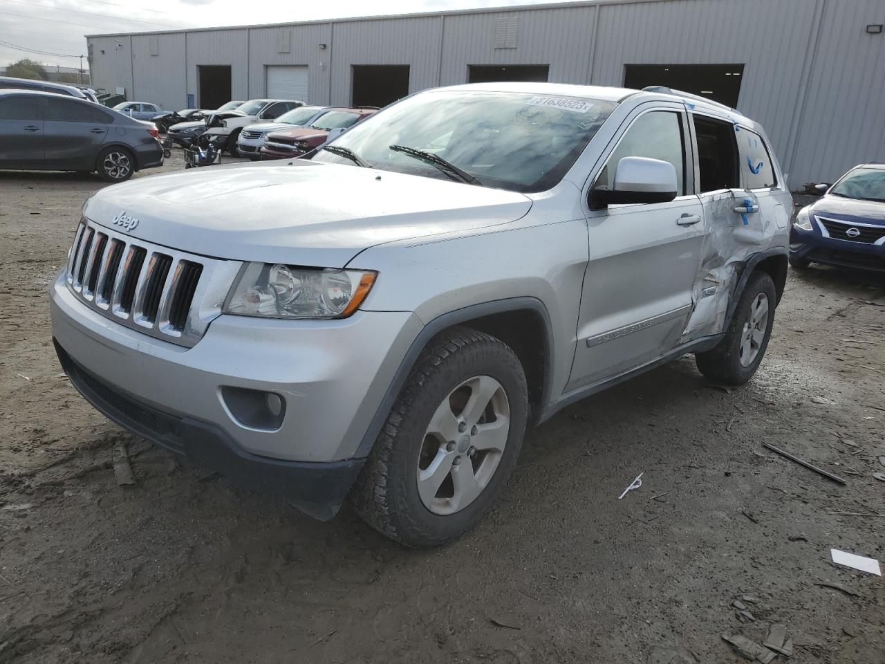 2011 JEEP GRAND CHEROKEE LAREDO 2011 image