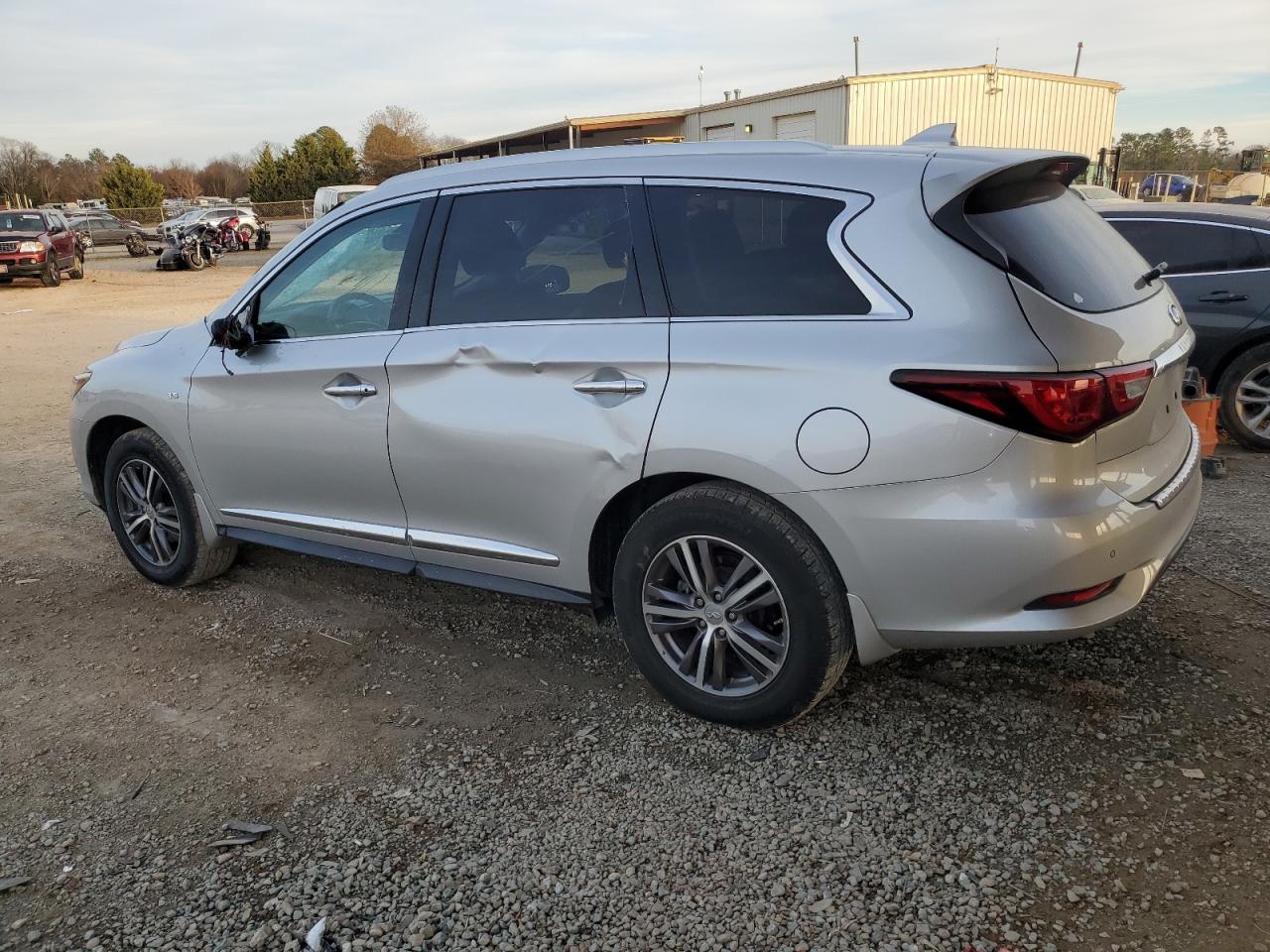 Image 2 of 2018 INFINITI QX60  2018 with VIN 5N1DL0MN9JC516870