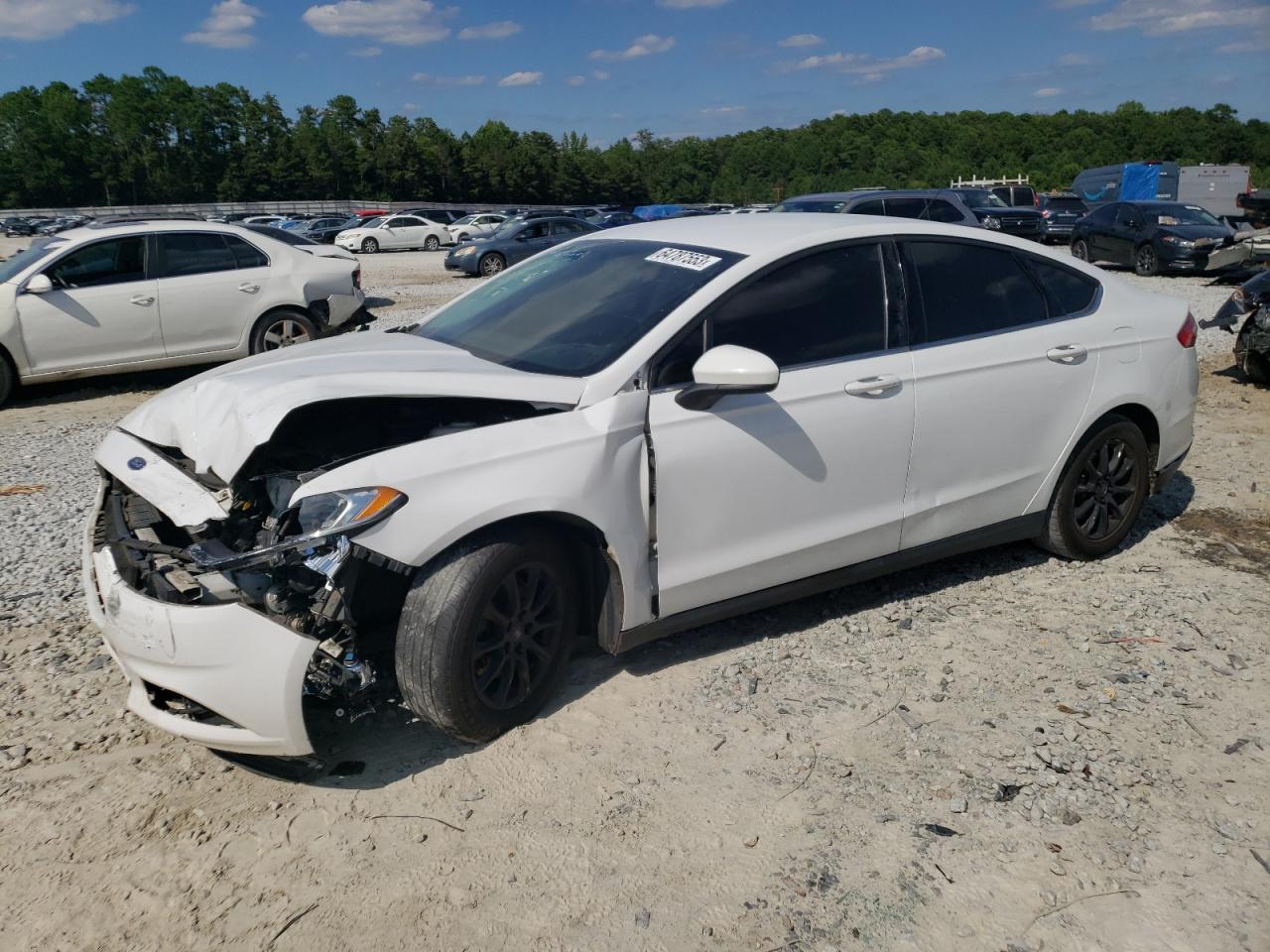 Image 1 of 2015 FORD FUSION S 2015 with VIN 1FA6P0G70F5130306