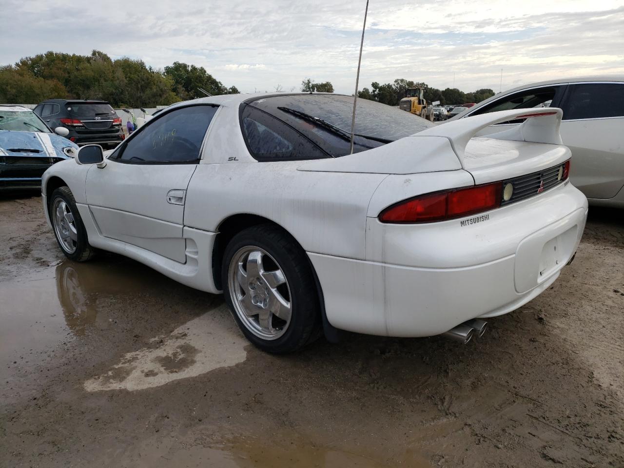 Image 2 of 1999 MITSUBISHI 3000 GT SL 1999 with VIN JA3AM84J2XY002028