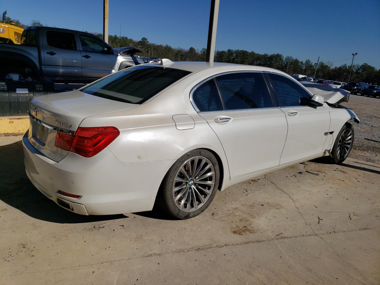 Image 3 of 2012 BMW 740 LI 2012 with VIN WBAKB4C53CC575341