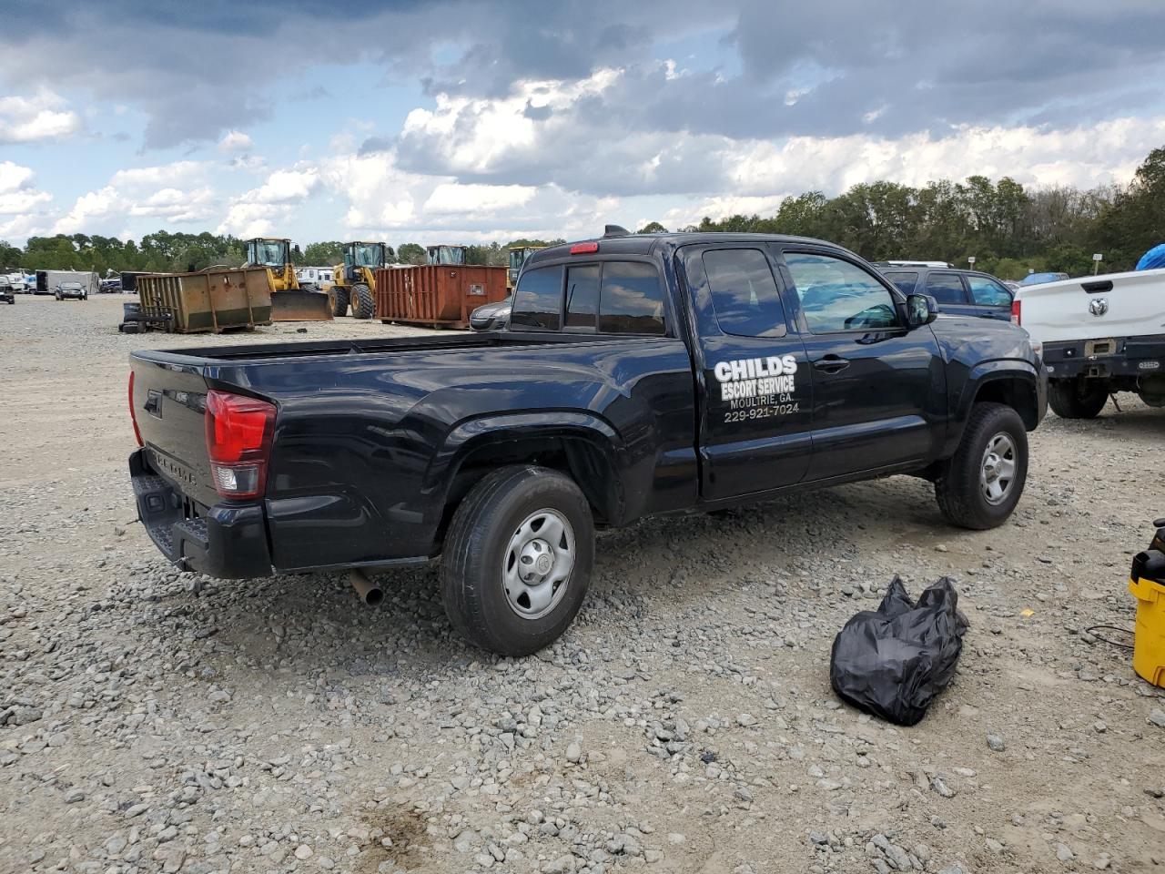Image 3 of 2022 TOYOTA TACOMA ACCESS CAB 2022 with VIN 3TYRX5GN4NT040737