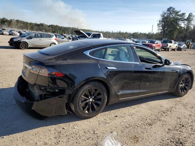 Obraz 3 z 2017 TESLA MODEL S 2017 z VIN 5YJSA1E19HF225253