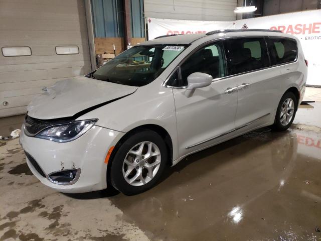 Image 1 of 2017 CHRYSLER PACIFICA TOURING L PLUS 2017 with VIN 2C4RC1EG6HR585548