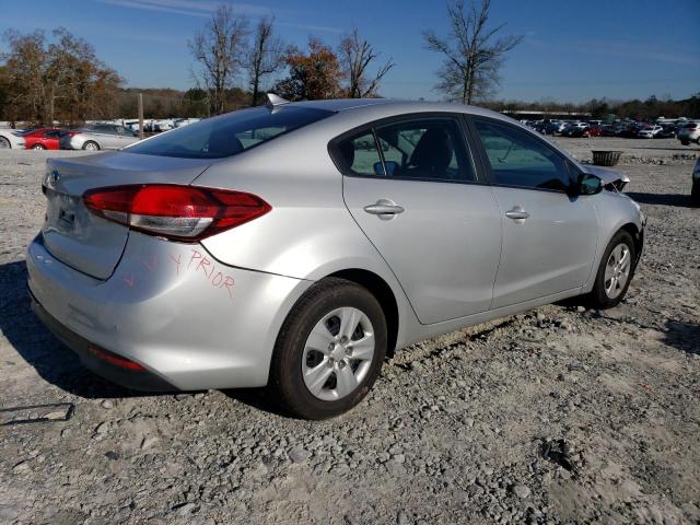 Obraz 3 z 2017 KIA FORTE LX 2017 z VIN 3KPFK4A76HE137129