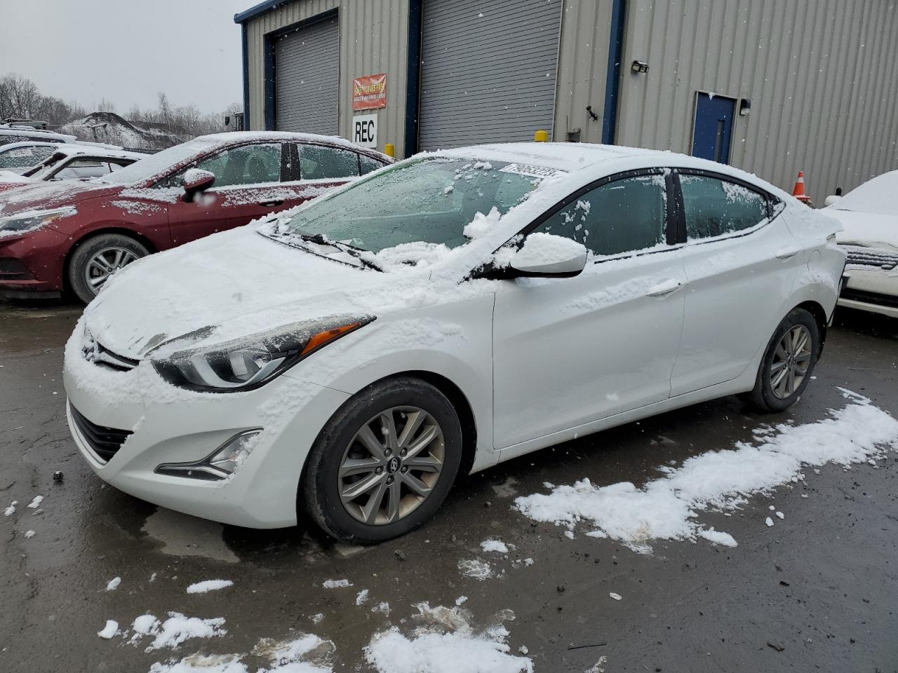 Image 1 of 2015 HYUNDAI ELANTRA SE 2015 with VIN 5NPDH4AE4FH551488