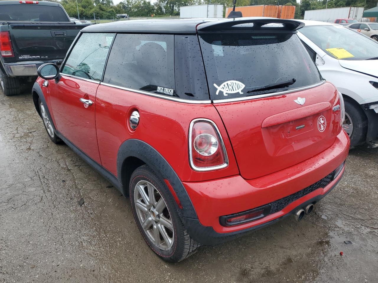 Image 2 of Mini Cooper S 2012 with VIN WMWSV3C53CTY28000