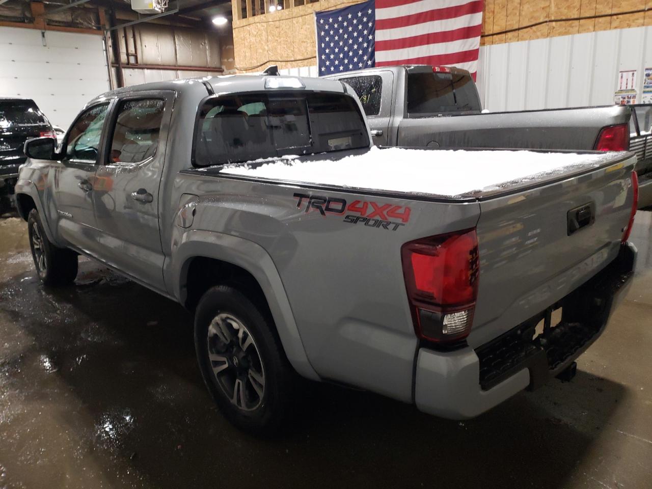 Изображение 2 2019 TOYOTA TACOMA DOUBLE CAB 2019 с VIN 3TMCZ5AN2KM259602