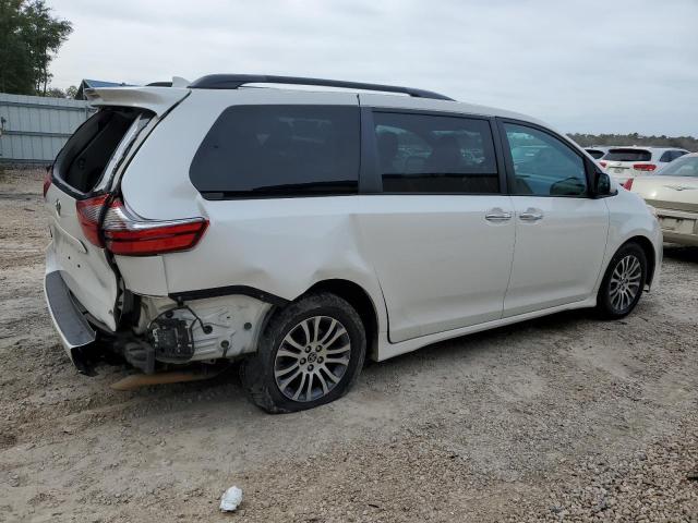 Obraz 3 z 2020 TOYOTA SIENNA XLE 2020 z VIN 5TDYZ3DCXLS048461