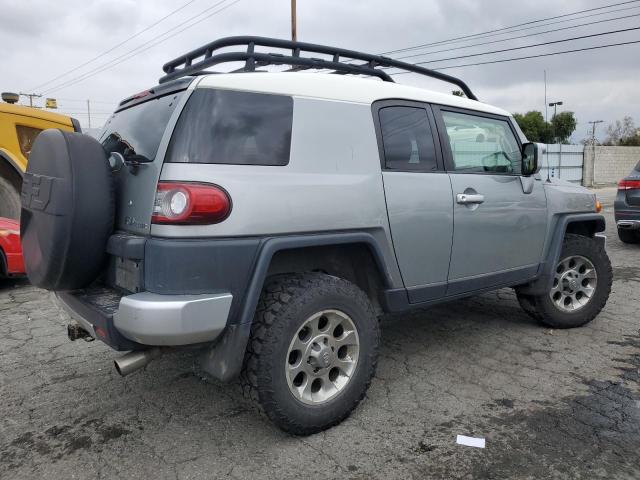 Obraz 3 z 2012 TOYOTA FJ CRUISER  2012 z VIN JTEBU4BF6CK129130