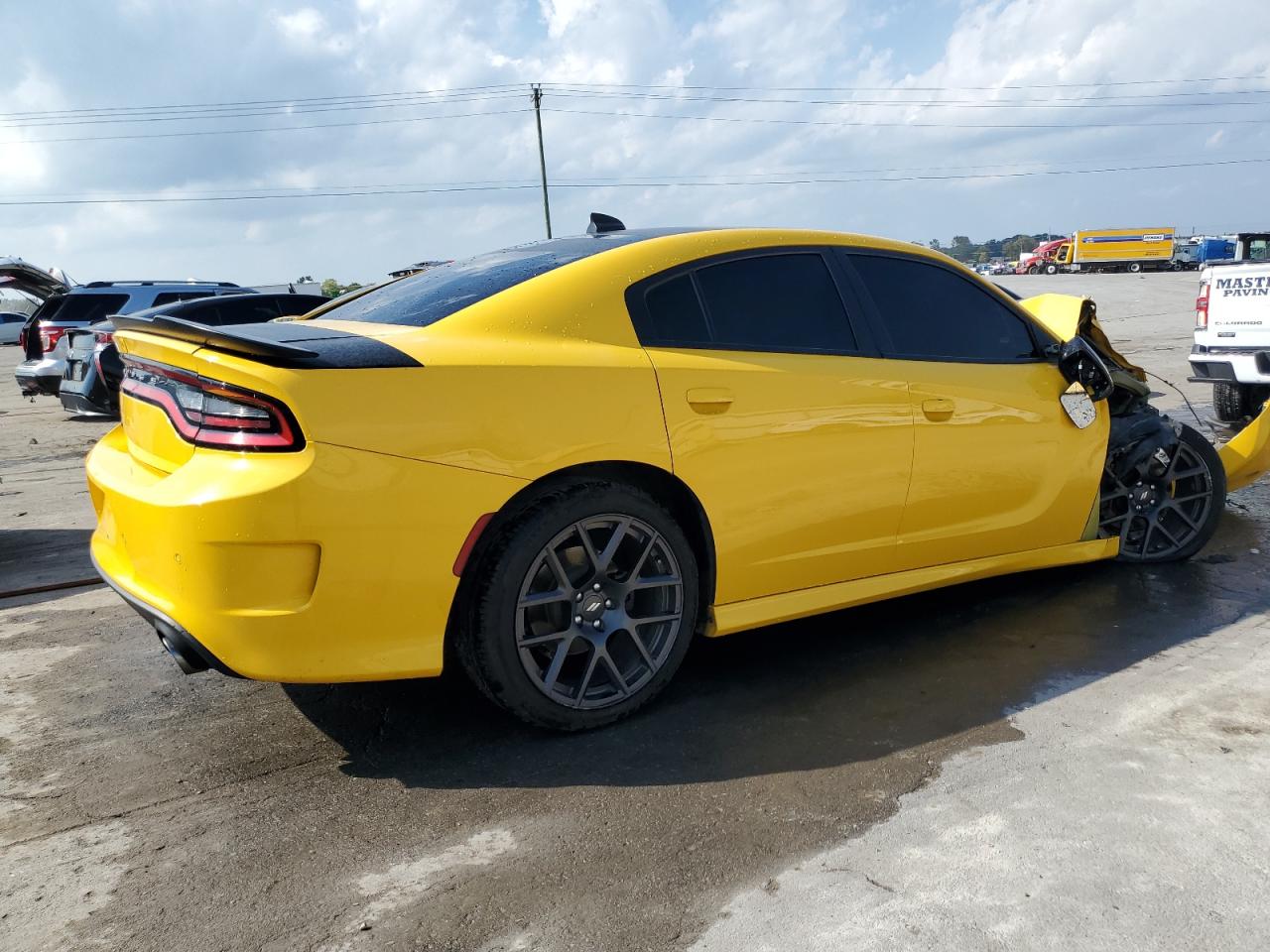 Изображение 3 2017 DODGE CHARGER R/T 2017 с VIN 2C3CDXCT8HH545889