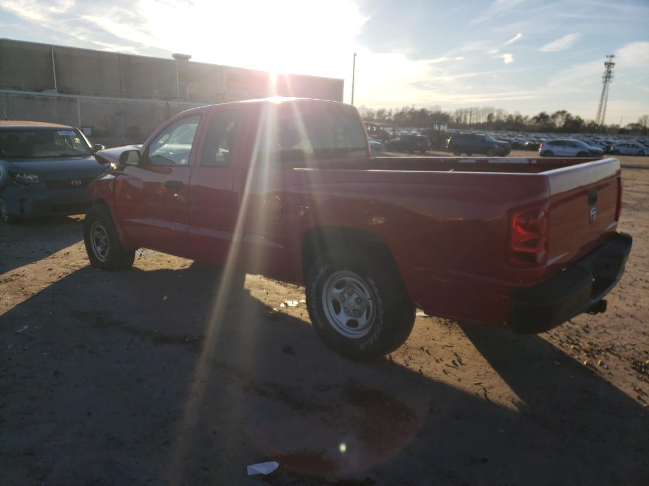 Image 2 of 2006 DODGE DAKOTA ST 2006 with VIN 1D7HW22N16S595904