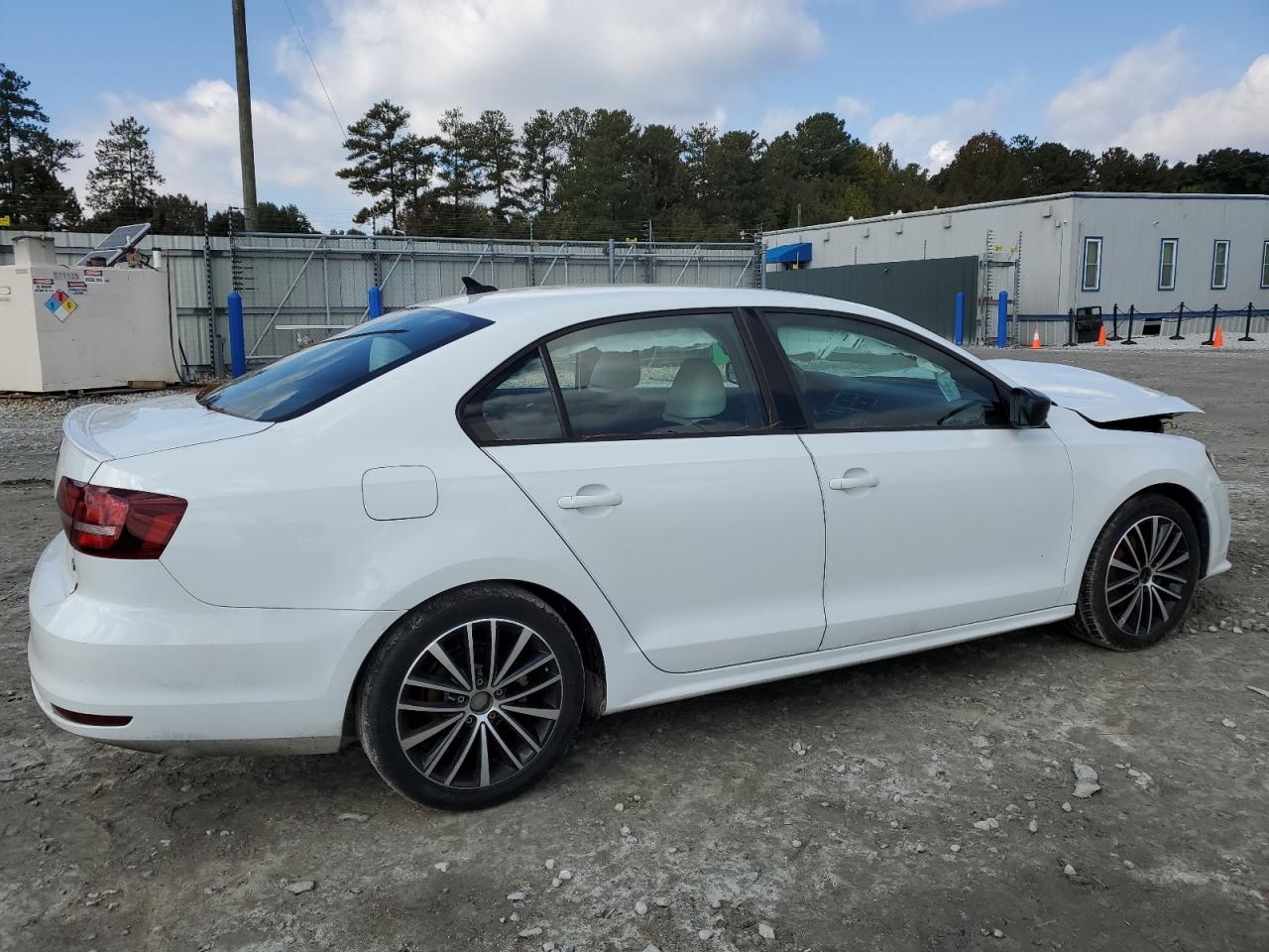 Obraz 3 z 2016 VOLKSWAGEN JETTA SPORT 2016 z VIN 3VWD17AJ2GM414626