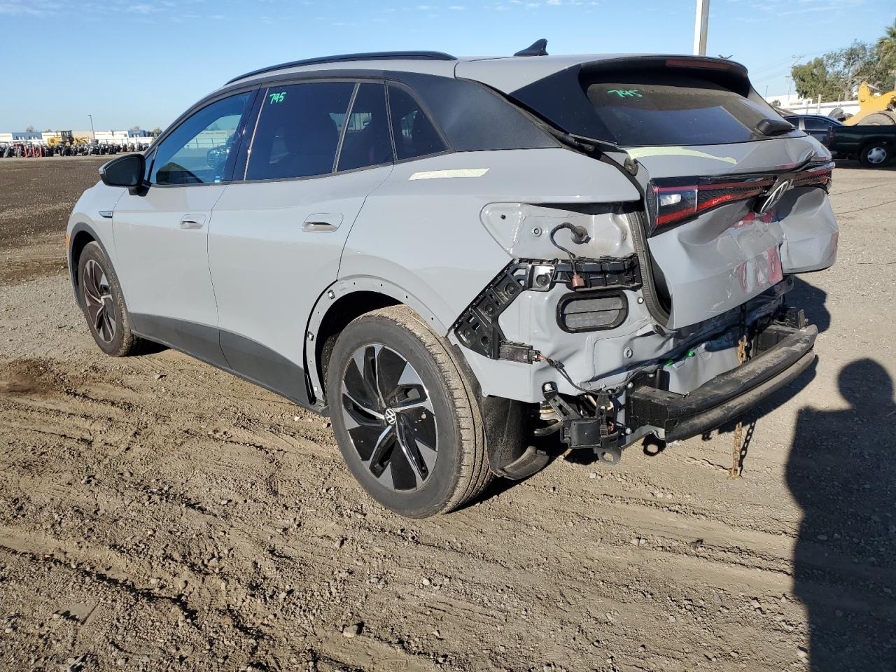 Image 2 of 2022 VOLKSWAGEN ID.4 PRO 2022 with VIN WVGRMPE22NP071578