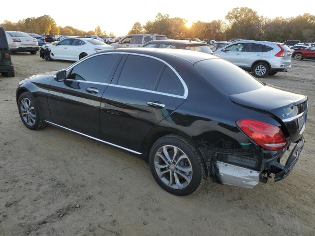 Obraz 2 z 2015 MERCEDES-BENZ C 300 4MATIC 2015 z VIN 55SWF4KB5FU010644