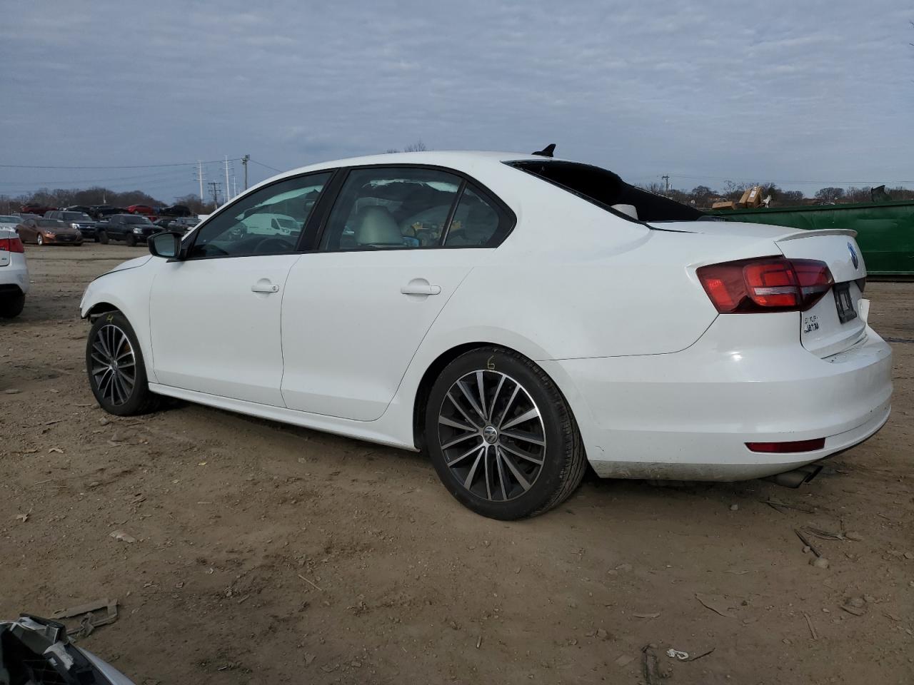 Изображение 2 2016 VOLKSWAGEN JETTA SPORT 2016 с VIN 3VWD17AJ4GM417446