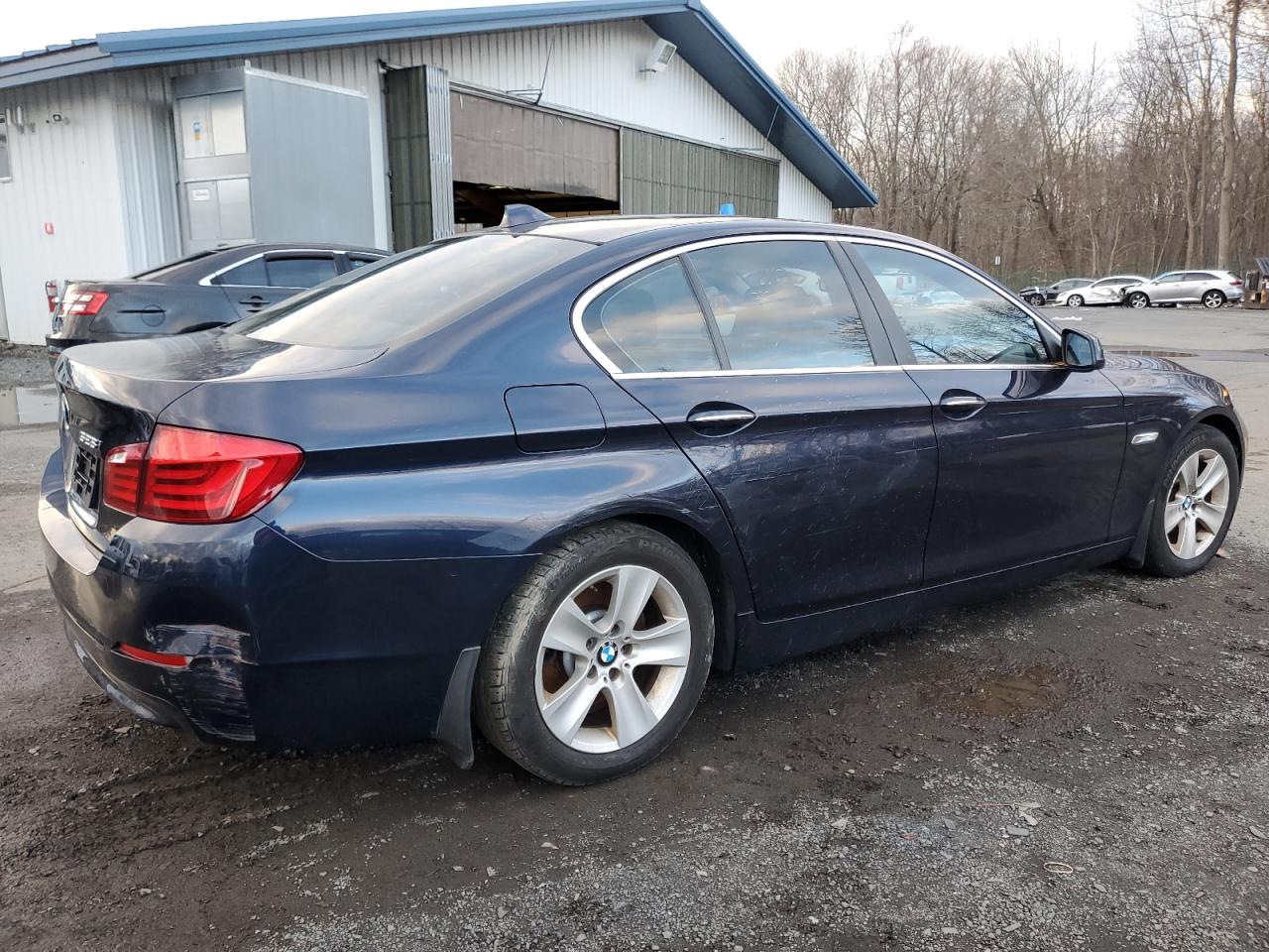 Image 3 of 2012 BMW 528 I 2012 with VIN WBAXG5C54CDX06042